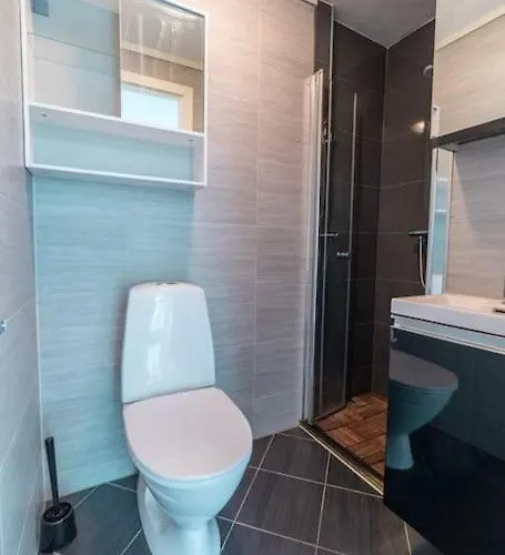 Modern 7 Min To Center *